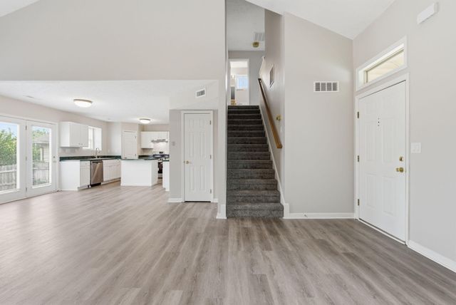 641 Hugging Bear Lane, Lexington, KY 40509