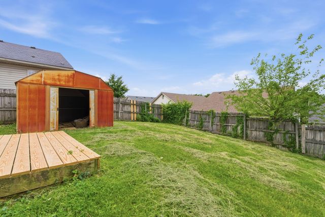 641 Hugging Bear Lane, Lexington, KY 40509