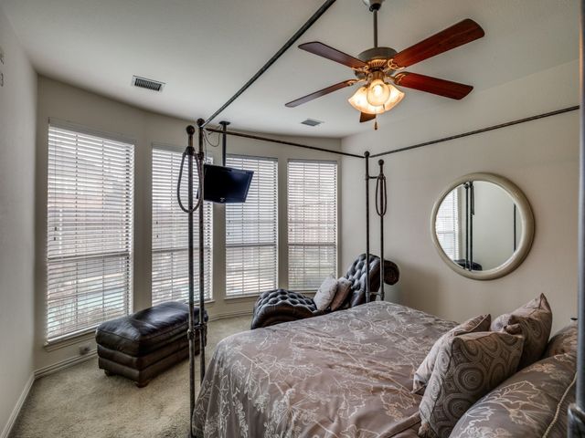 7013 Salem Court, Rowlett, TX 75089