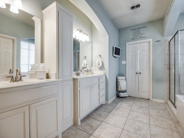 7013 Salem Court, Rowlett, TX 75089