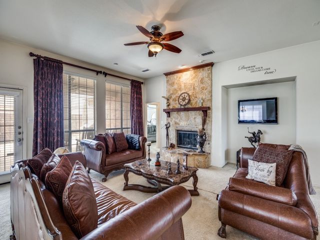 7013 Salem Court, Rowlett, TX 75089