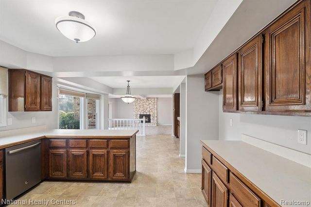 12387 Cedar Drive, Shelby Twp, MI 48315