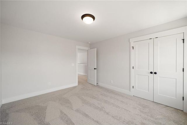 2371 Robbins Perch West Court, Kernersville, NC 27284