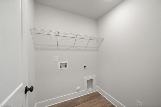 2371 Robbins Perch West Court, Kernersville, NC 27284