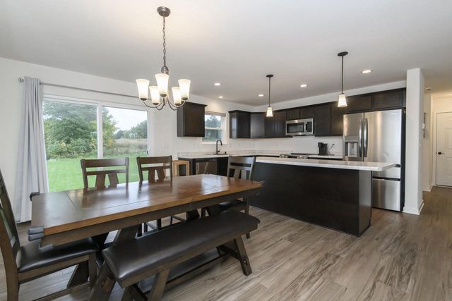 781 S Dewey AVENUE, Jefferson, WI 53549