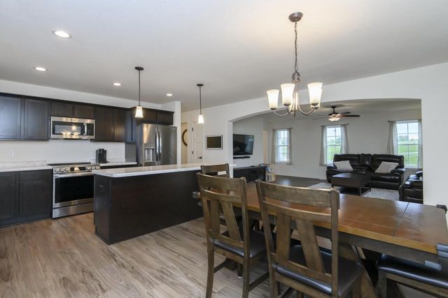 781 S Dewey AVENUE, Jefferson, WI 53549