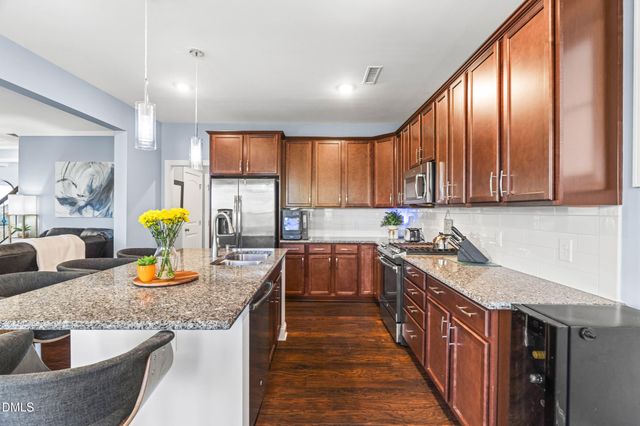 552 Rowanwood Way, Apex, NC 27523