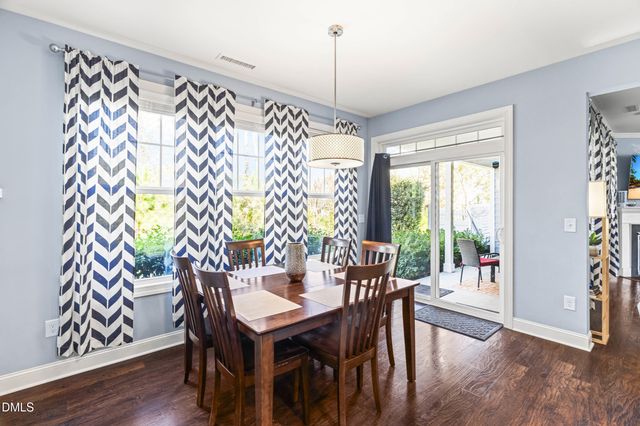 552 Rowanwood Way, Apex, NC 27523