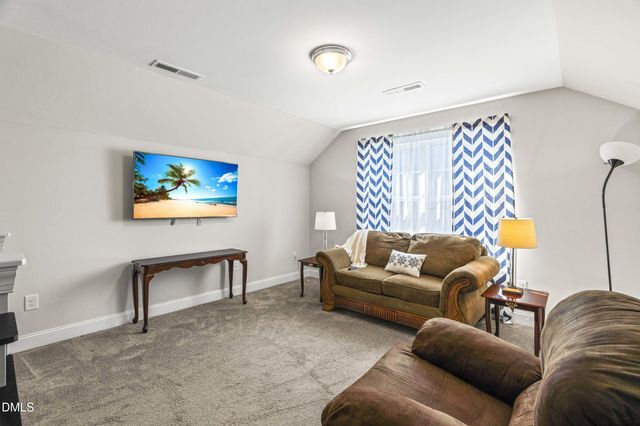 552 Rowanwood Way, Apex, NC 27523