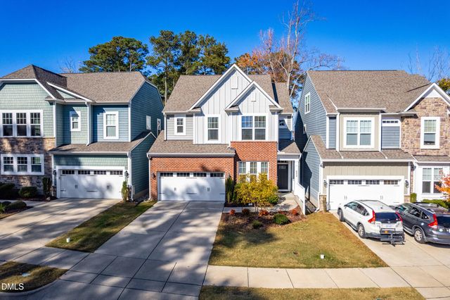 552 Rowanwood Way, Apex, NC 27523