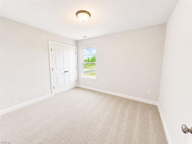 23 Mulligan LN, Suffolk, VA 23434