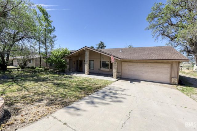 28220 Black Gold Way, Tehachapi, CA 93561