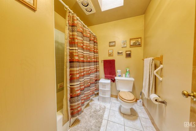 28220 Black Gold Way, Tehachapi, CA 93561