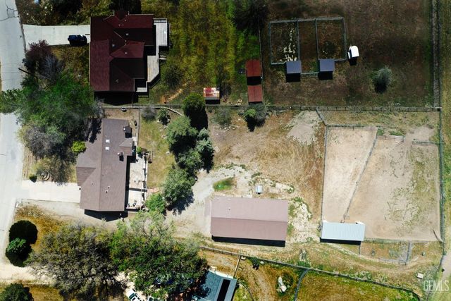 28220 Black Gold Way, Tehachapi, CA 93561