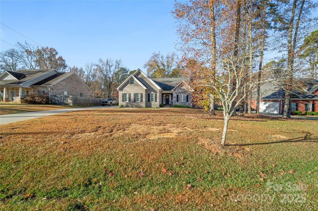 5909 Oakwood Lane, Indian Trail, NC 28079