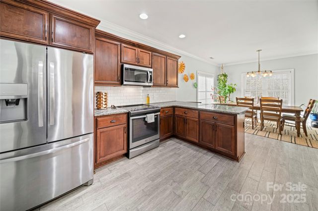 5909 Oakwood Lane, Indian Trail, NC 28079