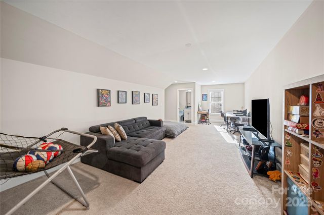 5909 Oakwood Lane, Indian Trail, NC 28079