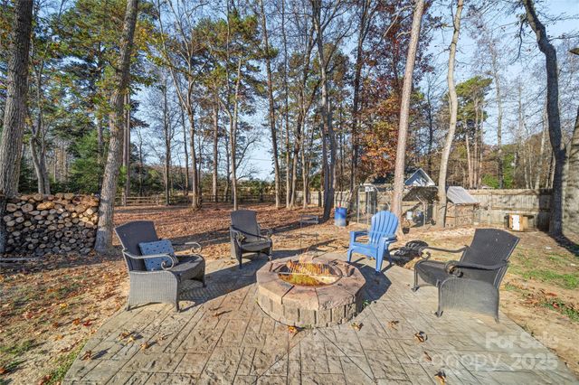 5909 Oakwood Lane, Indian Trail, NC 28079