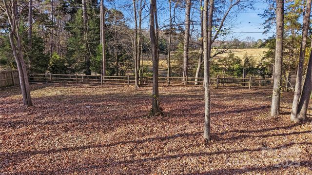 5909 Oakwood Lane, Indian Trail, NC 28079