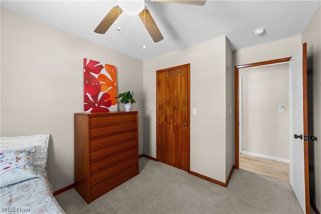 128 Oakwood Drive, Avon Lake, OH 44012