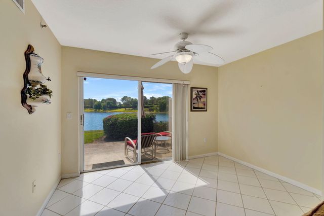 5842 Crystal Shores Drive 105, Boynton Beach, FL 33437