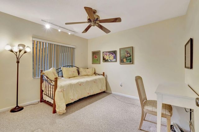 5842 Crystal Shores Drive 105, Boynton Beach, FL 33437