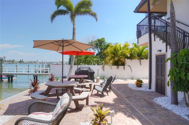 8535 BLIND PASS DRIVE 103, Treasure Island, FL 33706
