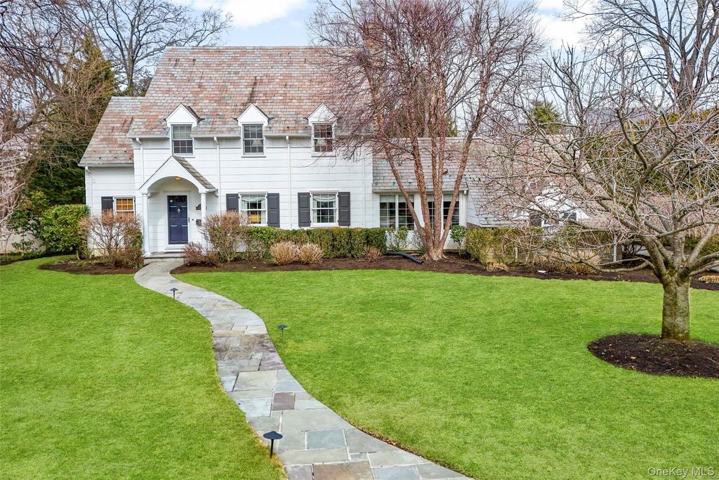 111 Berrian Road, New Rochelle, NY 10804