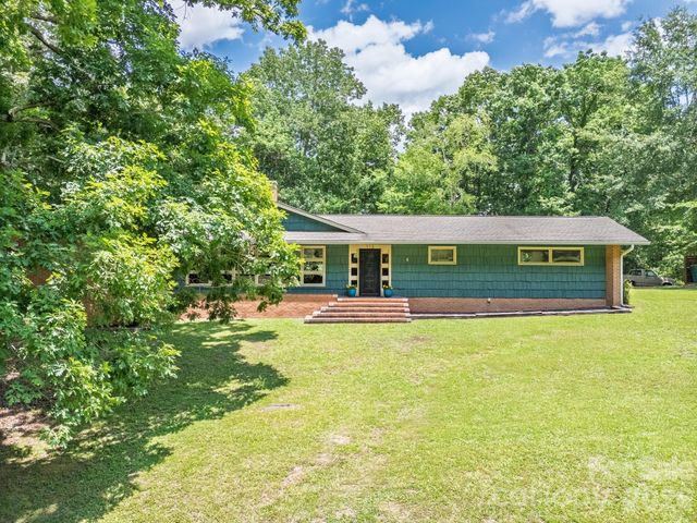 112 Crestwood Circle, Chester, SC 29706