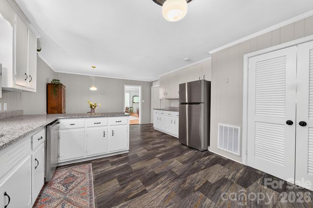 112 Crestwood Circle, Chester, SC 29706