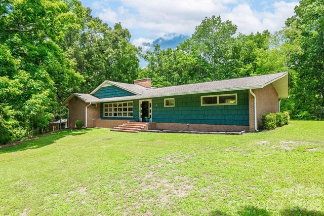 112 Crestwood Circle, Chester, SC 29706