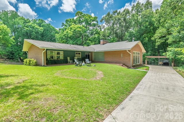 112 Crestwood Circle, Chester, SC 29706