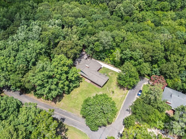 112 Crestwood Circle, Chester, SC 29706
