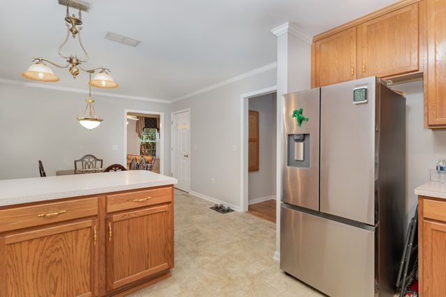 646 Forest Glen Cir, Murfreesboro, TN 37128