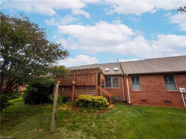 1911 Meadow Green Drive, Graham, NC 27253