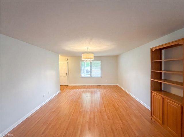 1911 Meadow Green Drive, Graham, NC 27253