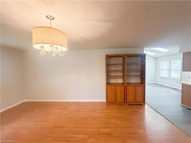 1911 Meadow Green Drive, Graham, NC 27253