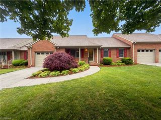 1911 Meadow Green Drive, Graham, NC 27253
