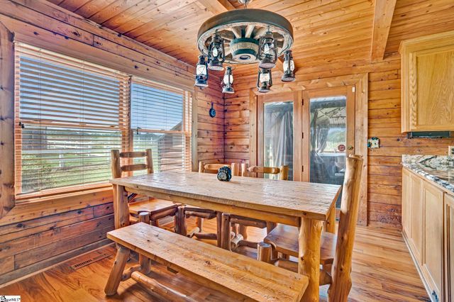 313 Henderson Road, Gray Court, SC 29645