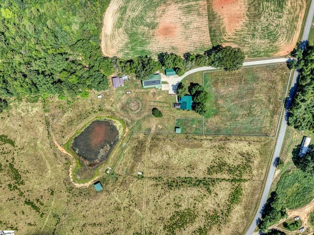 313 Henderson Road, Gray Court, SC 29645