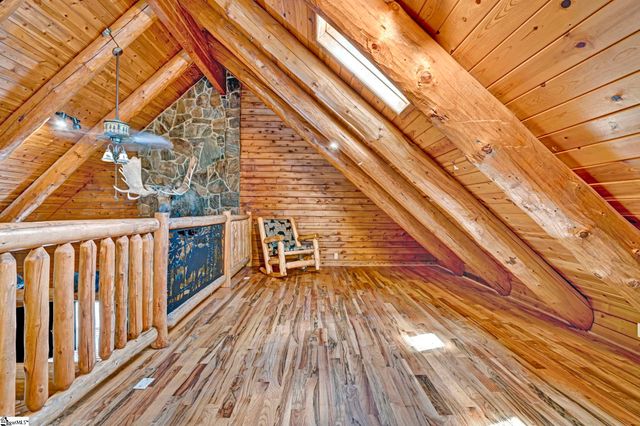 313 Henderson Road, Gray Court, SC 29645