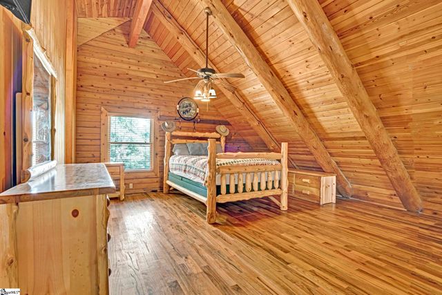 313 Henderson Road, Gray Court, SC 29645