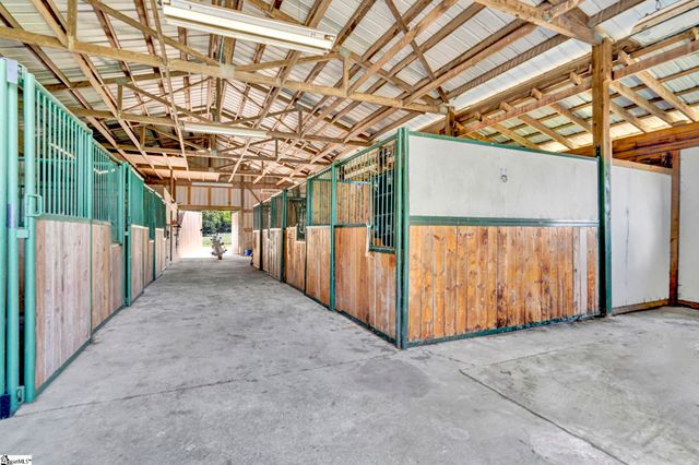 313 Henderson Road, Gray Court, SC 29645