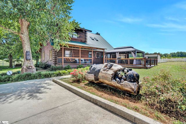 313 Henderson Road, Gray Court, SC 29645