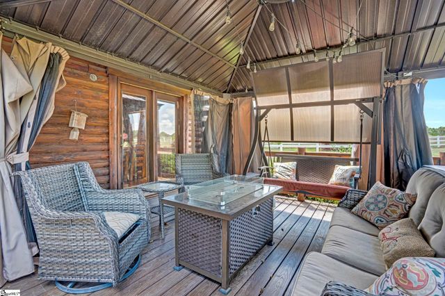 313 Henderson Road, Gray Court, SC 29645