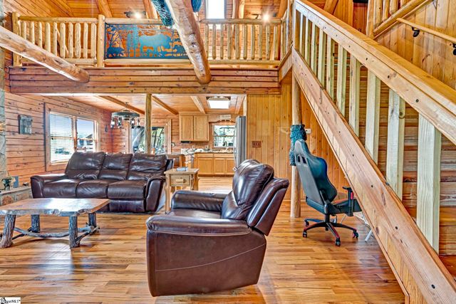 313 Henderson Road, Gray Court, SC 29645