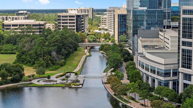 22 Berryfrost Lane, The Woodlands, TX 77380