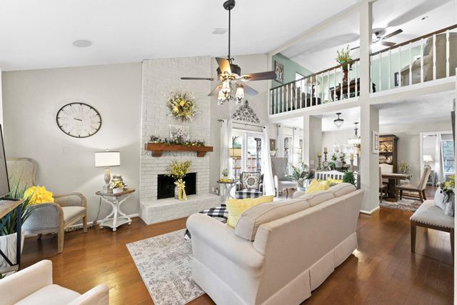 22 Berryfrost Lane, The Woodlands, TX 77380