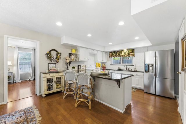 22 Berryfrost Lane, The Woodlands, TX 77380