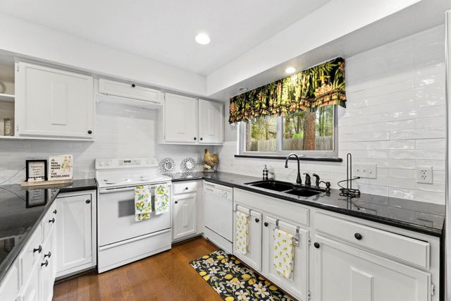 22 Berryfrost Lane, The Woodlands, TX 77380